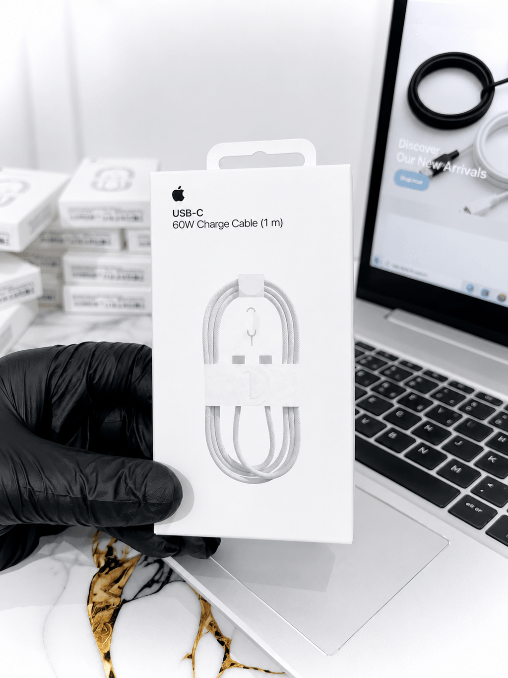 Apple compatible 60W USB-C to USB-C charging cable 1 meter white